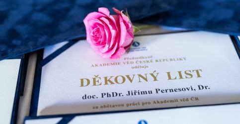 Dlouholetá a kvalitní práce zaslouží uznání. ... Dlouholetá a kvalitní práce zaslouží uznání. ...